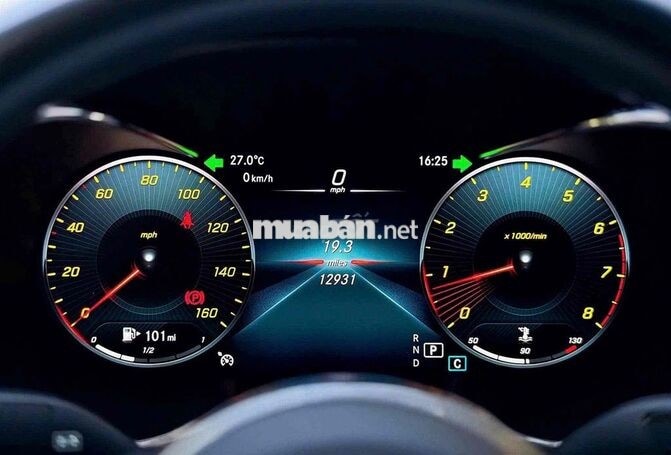 C300 AMG 2020 21.000 km Trắng nt nâu