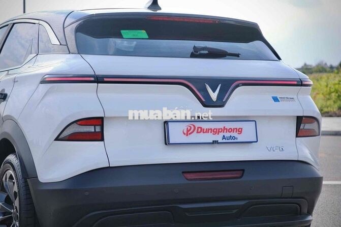 VinFast VF6 2026 Plus Trắng