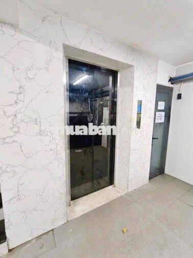 Bán tòa nhà văn phòng mặt tiền Lê Niệm 6x19m Hầm + 7 tầng có thang máy