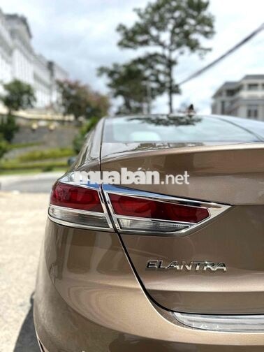 Hyundai Elantra 1.6 AT 2017 Nâu
