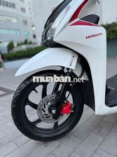 Honda Vision 2019 20.000 km SMKAY Zin Keng