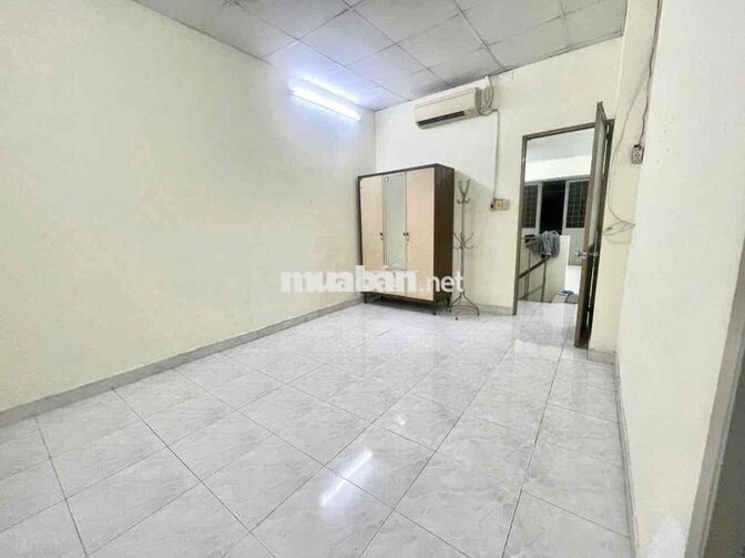 NHÀ NGUYÊN CĂN 2 TẦNG NGAY SÀI GÒN CHỈ 8TR PHÙ HỢP GIA ĐÌNH, NHÓM BẠN