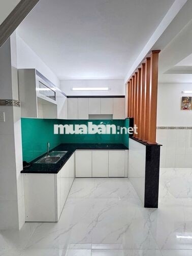 Hẻm Ôtô_ Lê Văn Quới, Bình Tân _ 36m2_ Nở Hậu_ Sát MT_ Ko lỗi, ko QH