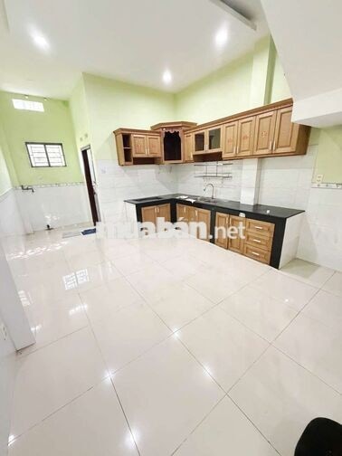 Nguyễn Sơn. Tân Phú ( 2pn, 2wc) hẻm xe hơi. Dtsd 96m2