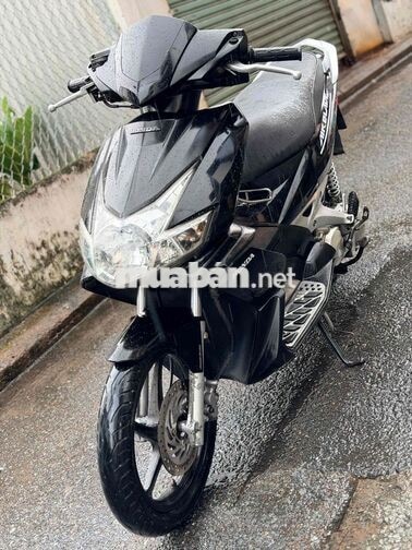 Honda Airblade màu đen