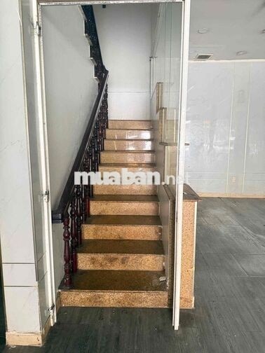 Cho thuê mặt bằng 30/4 đối diện trường, sân bóng Gò Đậu, siêu Thị
