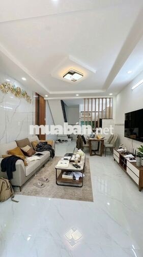 Hẻm Ôtô_ Lê Văn Quới, Bình Tân _ 36m2_ Nở Hậu_ Sát MT_ Ko lỗi, ko QH