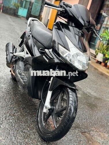 Honda Airblade màu đen