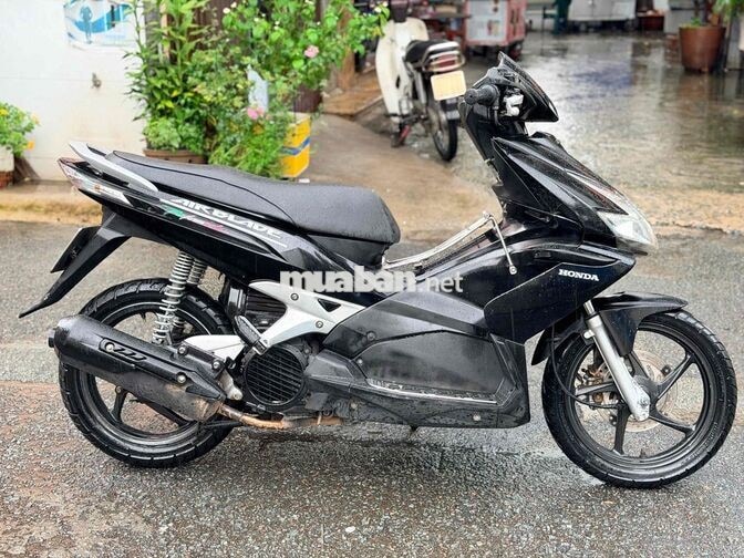 Honda Airblade màu đen