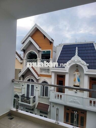 🏡 CHO THUÊ NHÀ 3 LẦU + LỬNG – HOÀNG QUỐC VIỆT, Q7