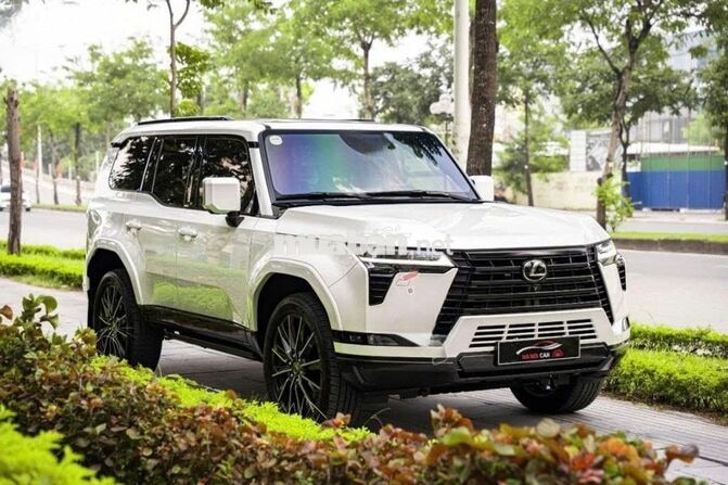 Lexus GX 550 2025 Luxury 26.000 km Trắng