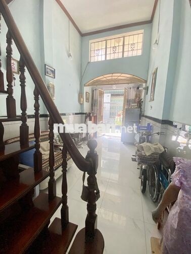 Nhà 3 tầng 3PN Phú Thọ Hòa - 3m x 8m - hoàn công đủ - hẻm 3M - 3,15 tỷ