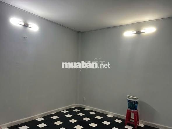 (17 triệu) Cho thuê nhà mới MTKD đường số 5 BHH DT 5x20m 1 trệt 1 lầu 