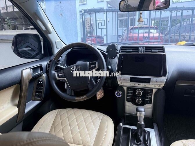 TOYOTA LAND CRUISER PRADO 2010 ĐEN