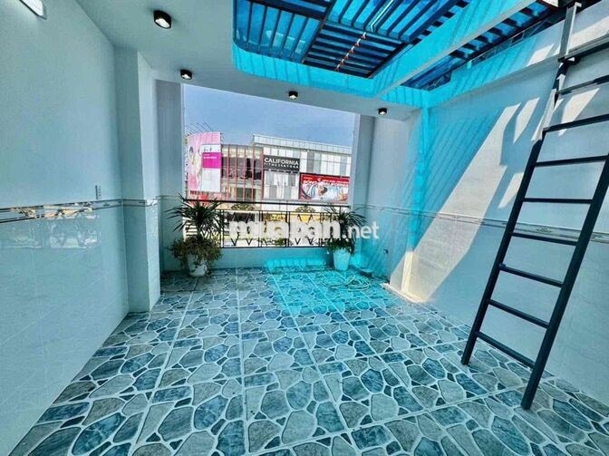 CHỈ 130TR CĂN NHÀ ĐẸP LỘNG LẨY Y NHƯ RESORT CAO CẤP NỘI THẤT XỊN SÒ