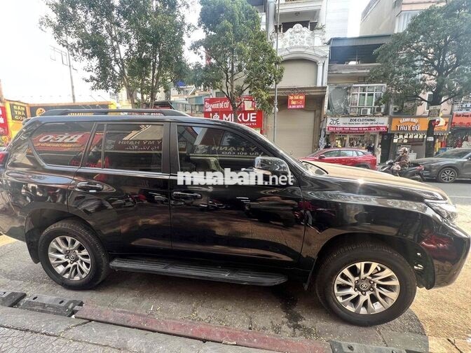 TOYOTA LAND CRUISER PRADO 2010 ĐEN