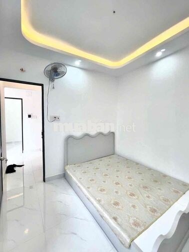 1 ty 700, nhà đẹp vào ở liền đường trước nhà 3 m thông thoáng