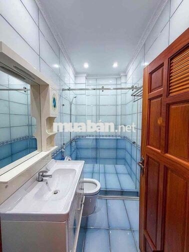 nhà dẹp 3 lầu Hưng Phú có hẻm hông 2m, đường B12 gần siêu thị Go