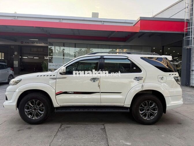 Fortuner 2.7V TRD 2016 | 77.253 km | Giá Còn TL