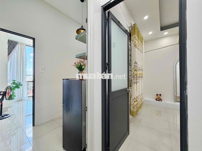 CHDV 2 PHÒNG NGỦ - NGAY LUỸ BÁN BÍCH - PHÒNG MỚI, RỘNG 50m2