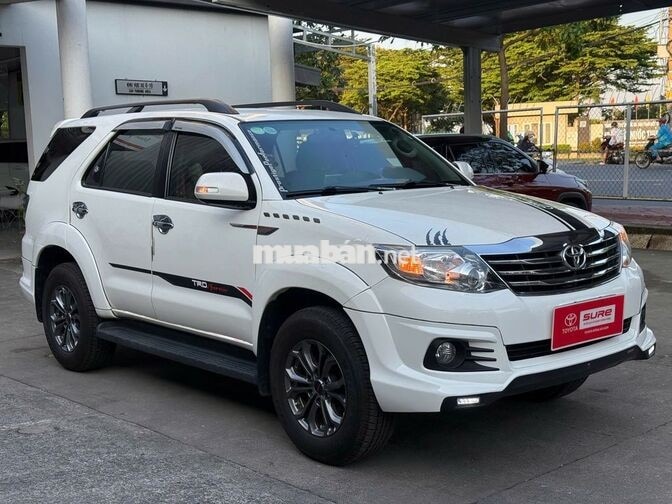 FORTUNER TRD 4X2| TRẮNG, THỂ THAO - GIÁ CÒN GIẢM