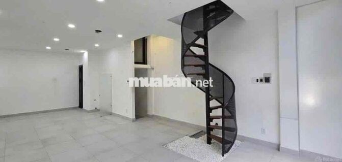 CHO THUÊ NHÀ NGUYÊN CĂN ĐƯỜNG HƯƠNG GIANG, P.15, QUẬN 10