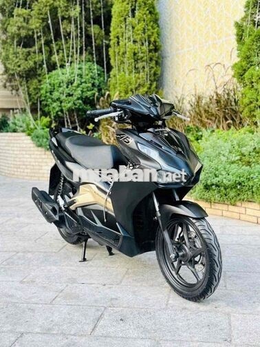 Honda Airblade 125fi 2022  Đen nhám bao tên ra b