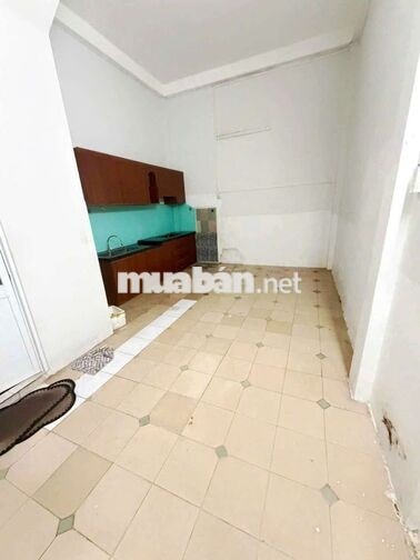 Thạch Lam. Tân Phú gần Lũy Bán Bích (3pn, 2wc). Hẻm xe hơi.Dtsd 240m2