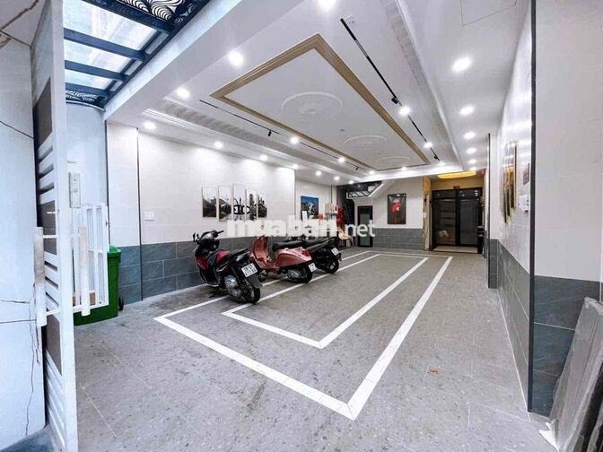 Chuyển nhượng căn hộ dịch vụ ở Duy Tân-Phú Nhuận