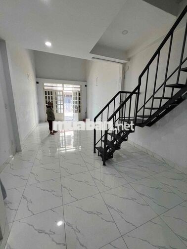 cho thuê nhà mới giá rẻ, gò dầu