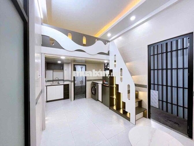 Chuyển nhượng căn hộ dịch vụ ở Duy Tân-Phú Nhuận