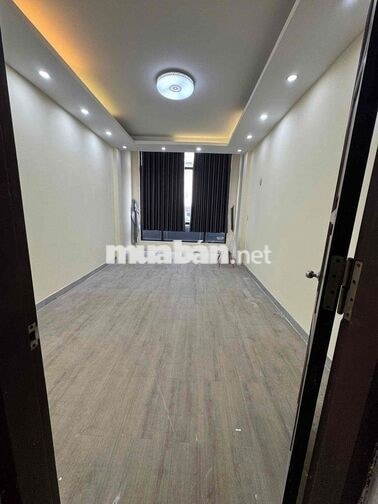 CHO THUÊ MBKD NGUYỄN XIỂN - TX. 40m2x5T, MỚI, ĐẸP. KD SẦM UẤT