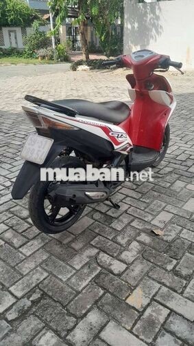 Yamaha Luvias GTX Trắng Đỏ