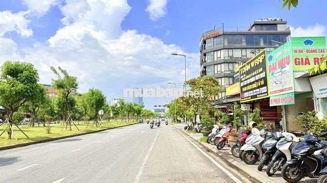 NHÀ 04 TẦNG NGAY KHU HÀNH CHÍNH ĐƯỜNG TỐ HỮU GẦN TR NGUYỄN TRI PHƯƠNG