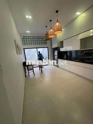 CHO THUÊ NHÀ ĐẸP KIỆT HÀ HUY TẬP FULL NỘI THẤT GIÁ RẺ