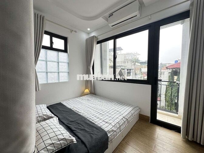 Siêu Hot CCMN 1n1k 30m2 Full đồ. ban công thoáng tại Hồ Ba Mẫu
