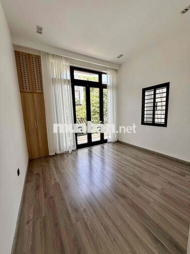 Cho thuê nhà 2 tầng full nội thất đường Hoàng Hiệp Hòa Xuân Đà Nẵng