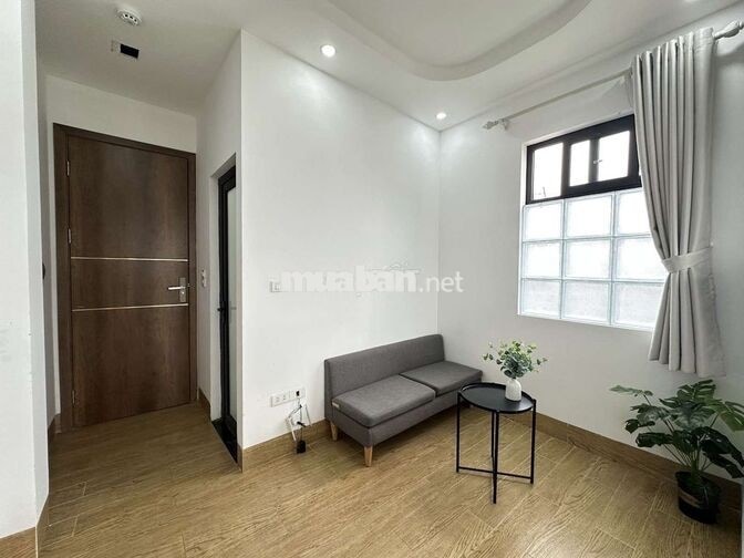 Siêu Hot CCMN 1n1k 30m2 Full đồ. ban công thoáng tại Hồ Ba Mẫu