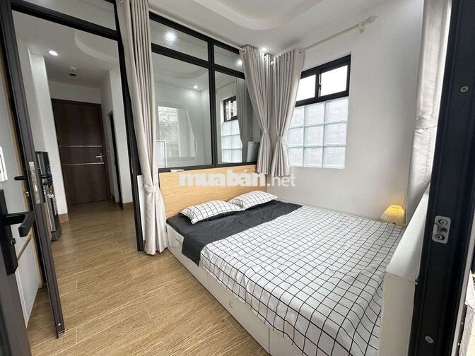 Siêu Hot CCMN 1n1k 30m2 Full đồ. ban công thoáng tại Hồ Ba Mẫu