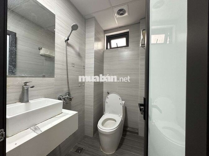 Siêu Hot CCMN 1n1k 30m2 Full đồ. ban công thoáng tại Hồ Ba Mẫu