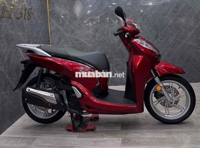 HONDA SH300I 2017 NHẬP Ý MÀU ĐỎ