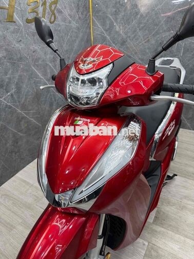 HONDA SH300I 2017 NHẬP Ý MÀU ĐỎ