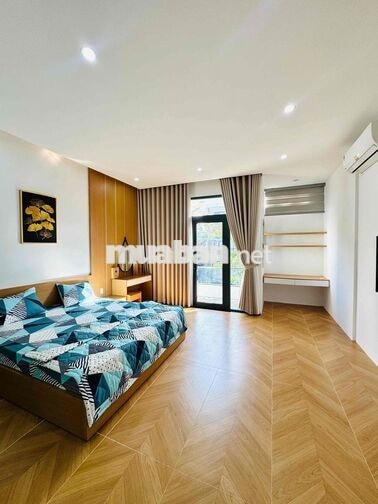 Nhà đẹp mới 3 tầng Bùi Trang Chước- Hoà Xuân 17tr đủ nội thất
