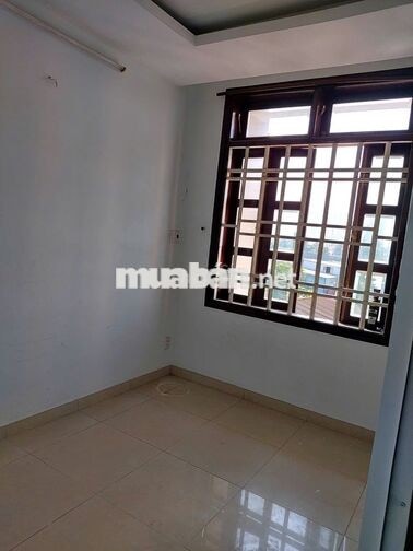 PHÒNG CHO 1 NGƯỜI Ở 14M2 TRONG NHÀ BIỆT THỰ SÁT GIGAMAIL AN NINH TỐT