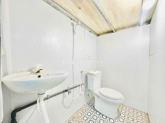 phòng Sinh Viên Giá Rẻ Sẵn Máy Lạnh Nhà Mới Kệ Bếp Ngay Bà Hom-Phú Lâm
