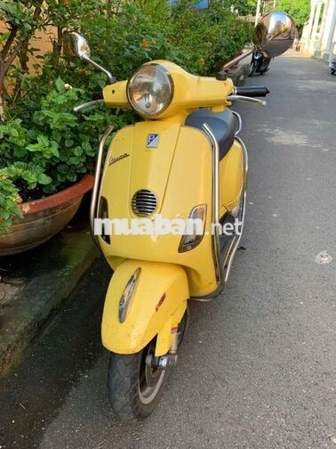 PIAGGIO VESPA LX MÀU VÀNG