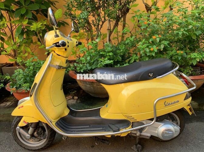 PIAGGIO VESPA LX MÀU VÀNG