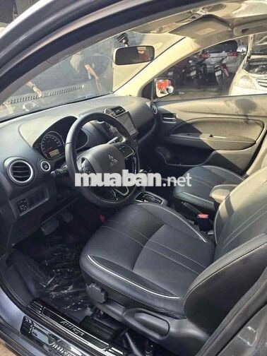 Mitsubishi Attrage 2022 Premium 69000 km Xám