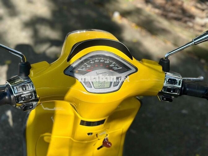 Piaggio Vespa Sprint 125 2020 Vàng ABS