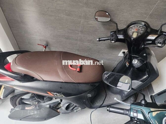 Yamaha Janus 2018 màu đen